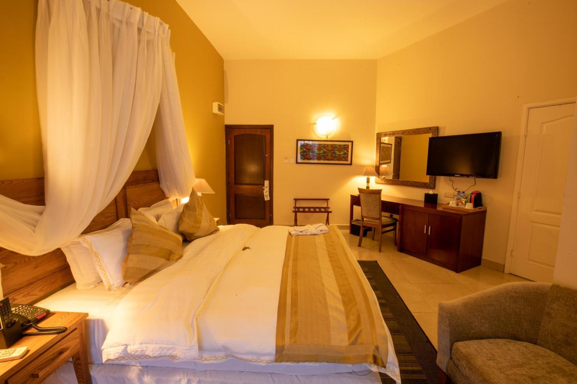 La Palm Royal Beach Hotel Accra Exterior photo
