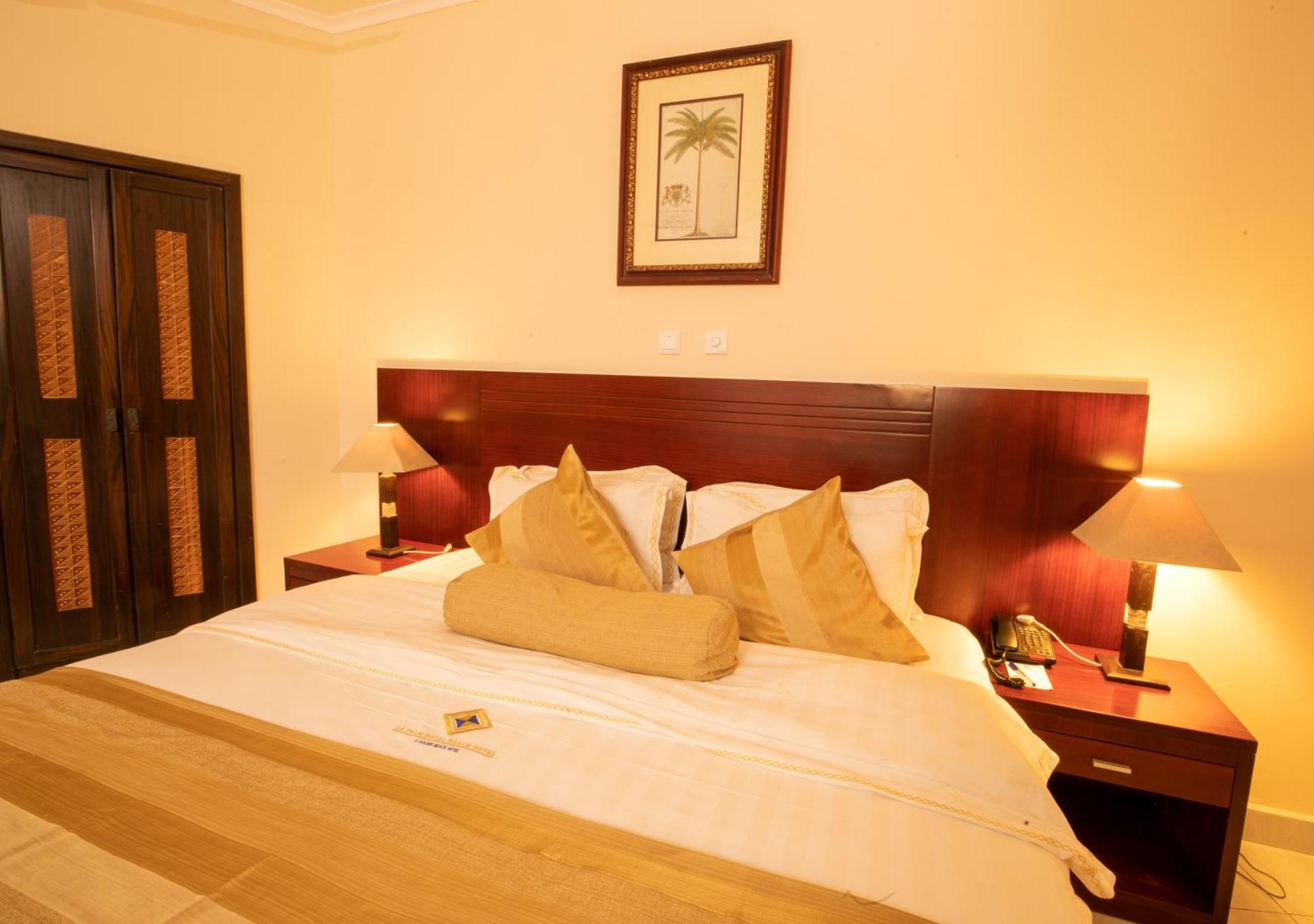 La Palm Royal Beach Hotel Accra Exterior photo